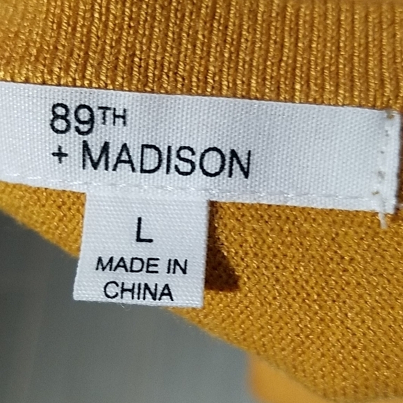 89Th & MADISON YELLOW BRIEN ROUND NECK SWEATER VERTICAL STRIPE SIZE LARGE - Picture 7 of 7